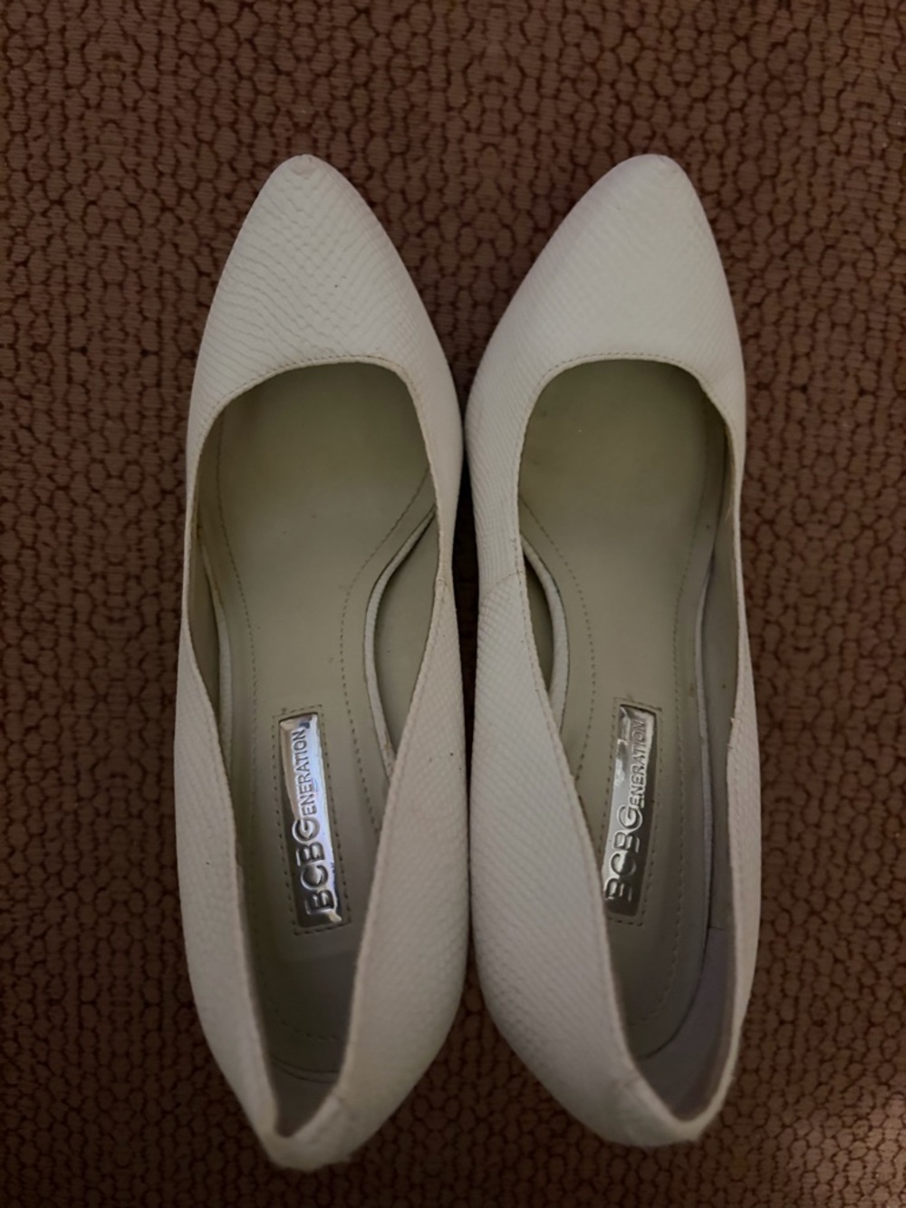 BCBGeneration White Pointed Toe Heels - Picture 5 of 5